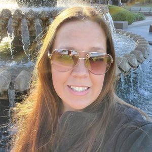 Meet your Posher, Jaclyn